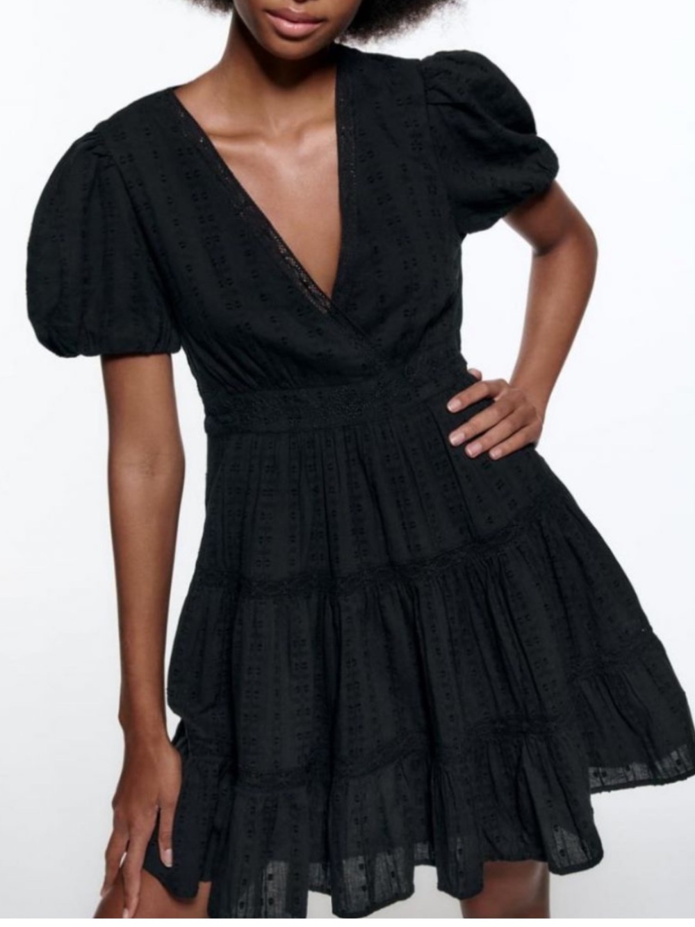 Black Puff-Sleeve V-Neck Tiered Mini Dress Zara